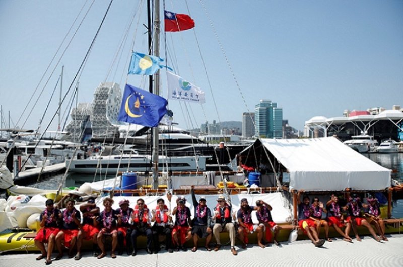 2026/03/07「無私分享號」傳統航海壯舉感動人心　海委會於高雄港盛大迎船