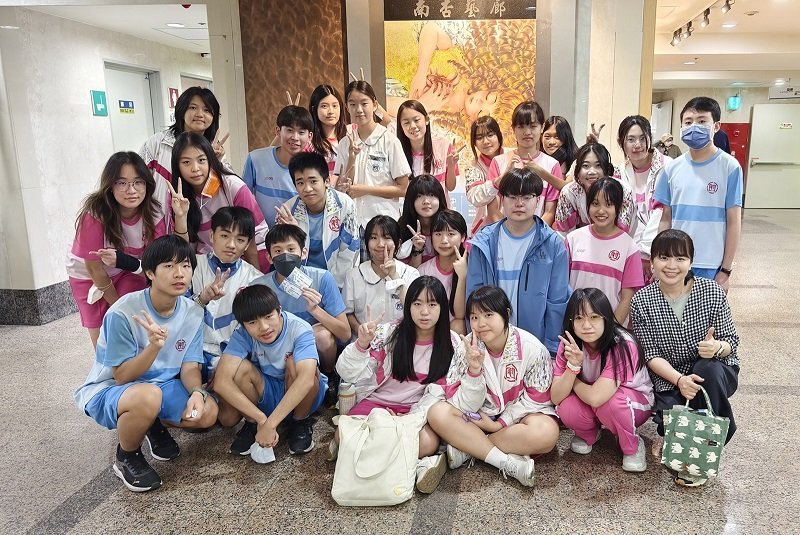 2026/03/11三民國中美術班畢業展「藝碎」登場，120幅得獎作品齊放光芒