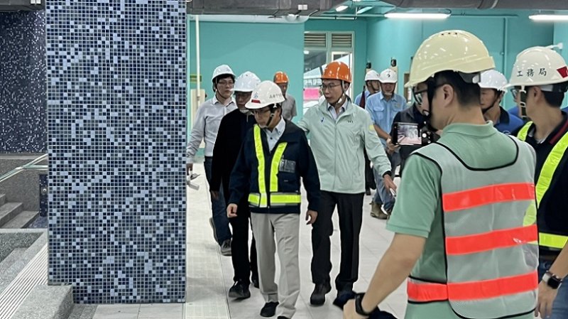 2026/09/03林欽榮副市長今視察10月即將啟用的小港運動中心  對工程品質與進度給予肯定  