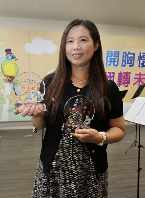 2026/10/15仁武國小打破校園圍牆！首創「夜間美術館」　讓藝術走進社區日常